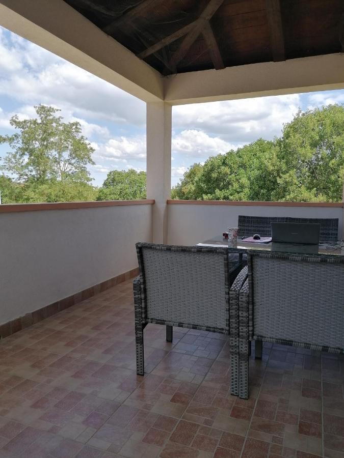 Apartamento House Mario Near Rovinj Kanfanar Exterior foto