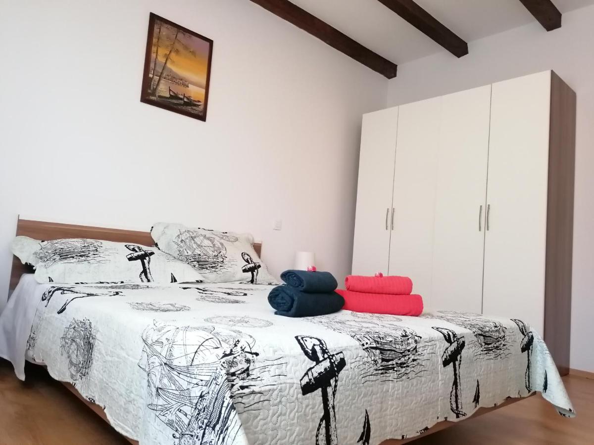 Apartamento House Mario Near Rovinj Kanfanar Exterior foto